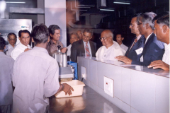 Dr.-N.-Mahalingam-@-BIT-2000-4