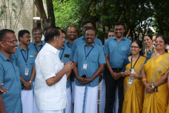 P1345898